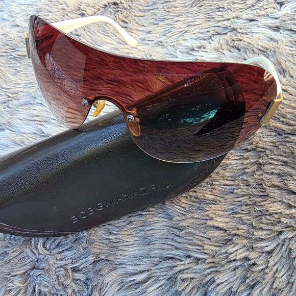 Amazon.com: BCBG Women BCBG Maxazria Shield Sunglasses